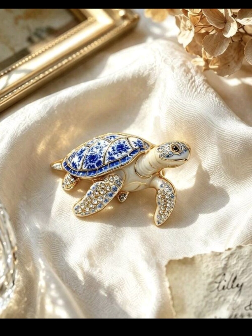 Beautiful Turtle Brooch NEW